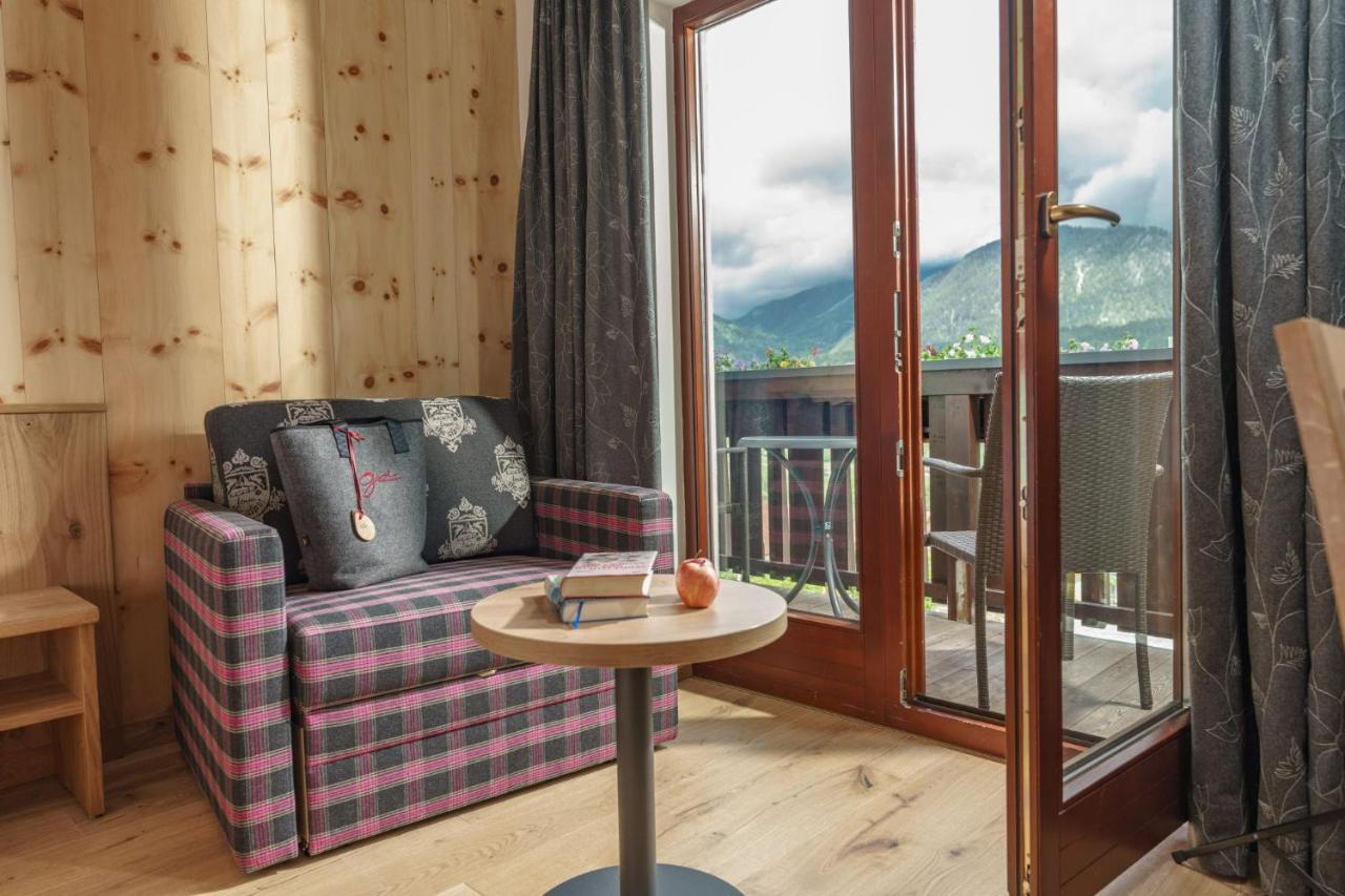 Panoramahotel Guertl Haus im Ennstal Ngoại thất bức ảnh